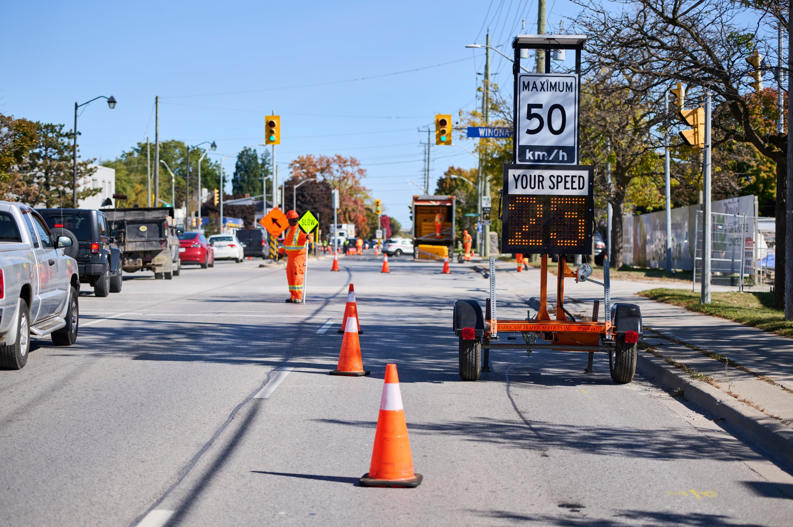 How Do Radar Speed Signs Work? A Quick and Detailed Guide